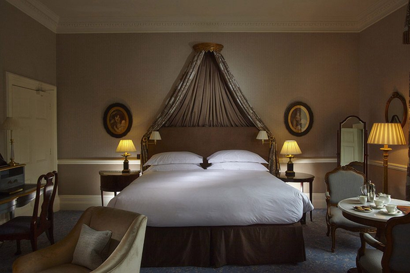 酒店家具,五星级酒店家具,酒店家具定制厂家,酒店家具定制,酒店套房家具