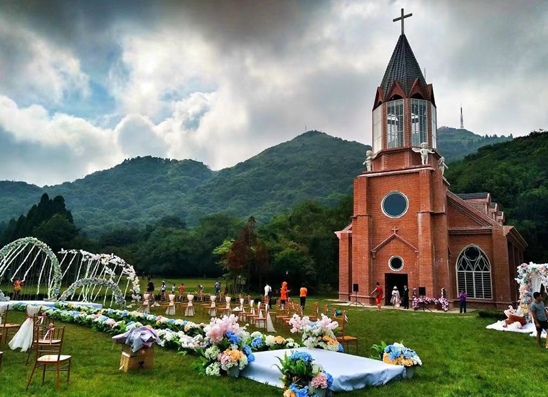 酒店家具,五星级酒店家具,酒店家具定制厂家,酒店家具定制,酒店套房家具