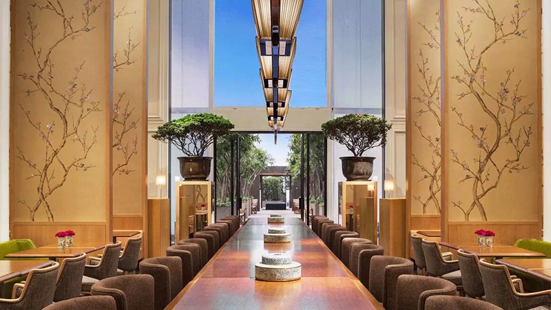 酒店家具,酒店套房家具,五星级酒店家具,酒店家具定制厂家,酒店家具定制,酒店固装家具,酒店家具厂家