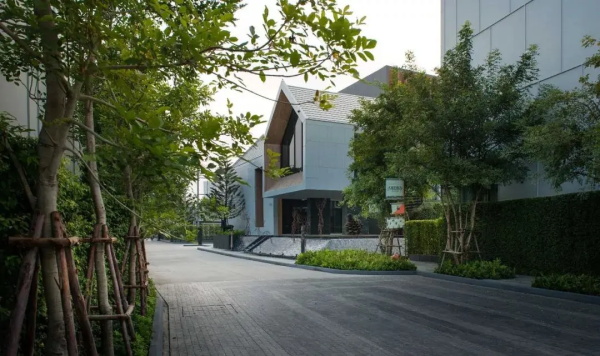 酒店家具,酒店套房家具,五星级酒店家具,酒店家具定制厂家,酒店家具定制,酒店固装家具,酒店家具厂家