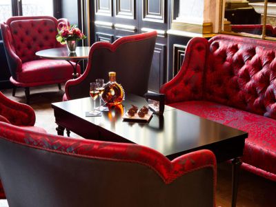 酒店家具定制-高档沙发布怎么区分