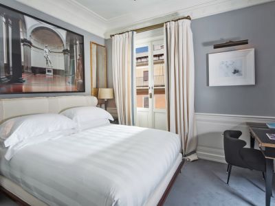 酒店套房家具-现代简约酒店家具的特点