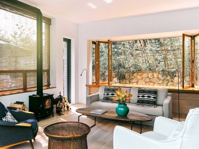 酒店固装家具-维护酒店家具时的容易发生的误区