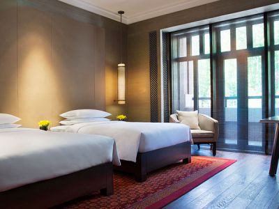 实木酒店家具保养方法