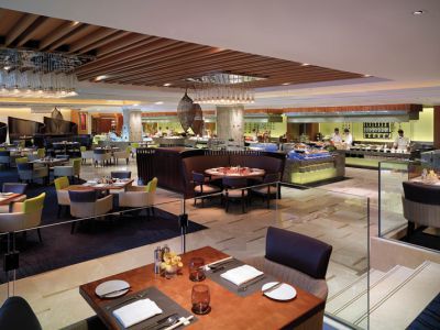 酒店家具——天然实木的几项优缺点