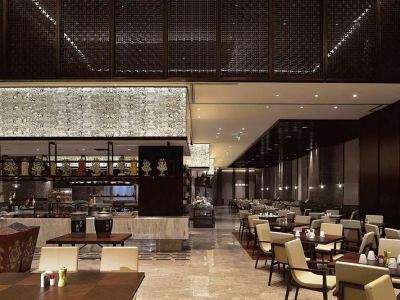 酒店西餐厅的装修